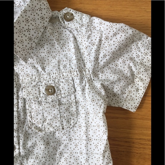 🤩HP 🤩Gorgeous short sleeve top shirt - Picture 3 of 6